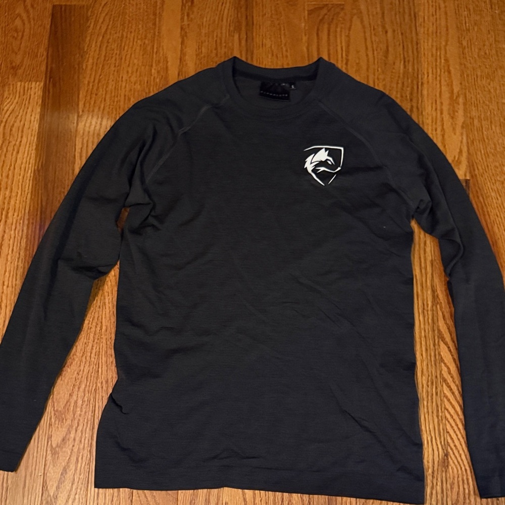 Alphalete Charcoal Long Sleeve Tee with Emblem